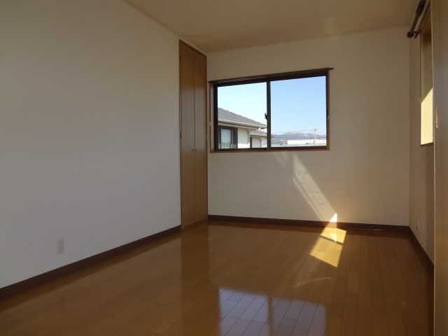 Other room space.  ☆ Flooring of Western-style 6 quires ☆