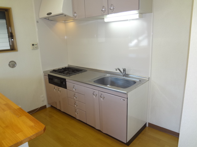 Kitchen.  ☆ 3-neck gas stove system Kitchen ☆