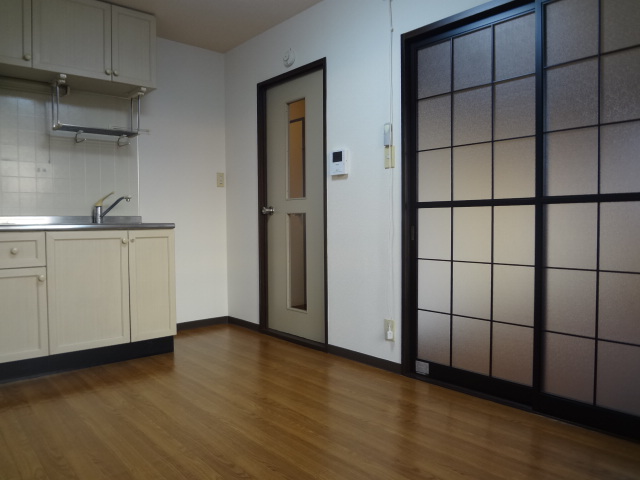 Living and room. ☆ TV monitor interphone with ☆