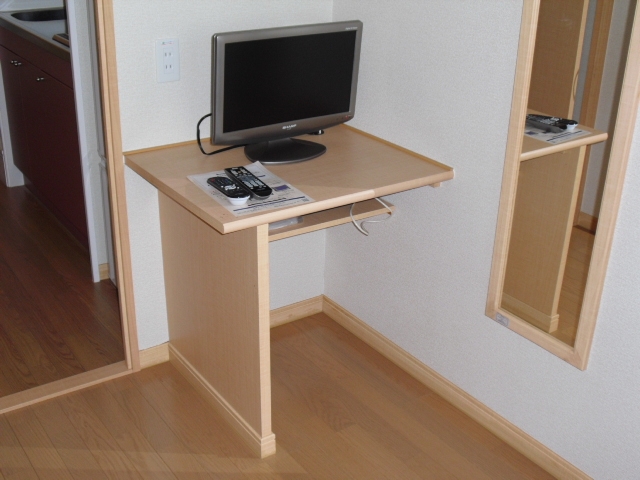 Other Equipment. Consumer electronics manufacturers by the room ・ It will vary, such as size