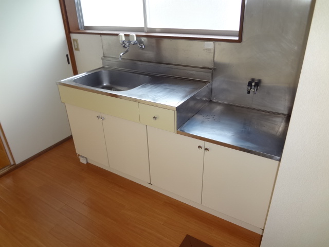 Kitchen.  ☆ Gas stove can be installed ☆