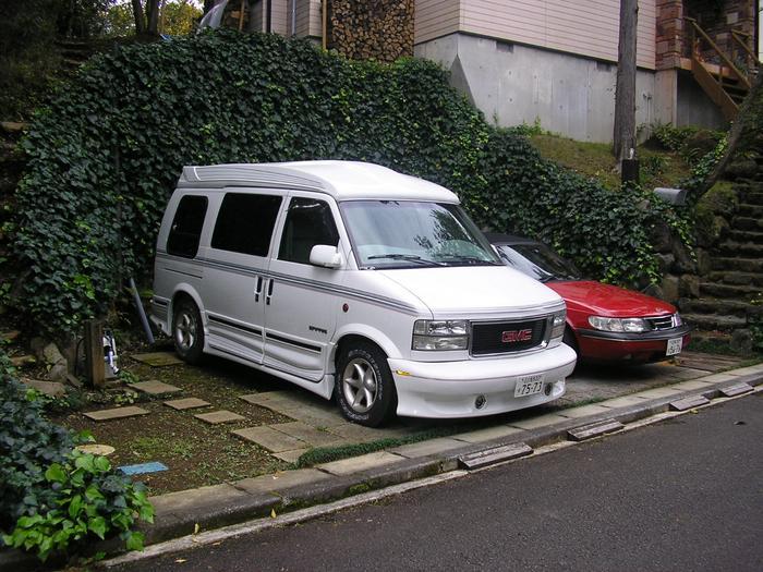 Parking lot