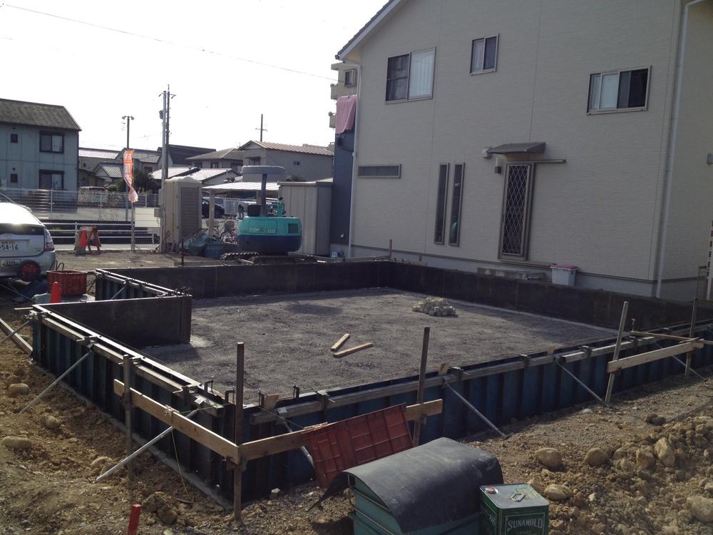 Local appearance photo. Indoor (12 May 2013) Shooting