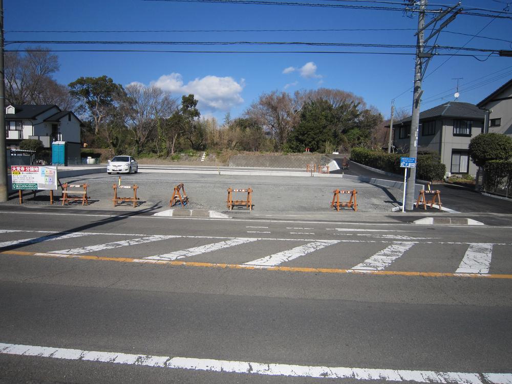 Local photos, including front road. Local (February 2012) Shooting, From prefectural road side