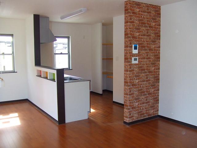 Living. Local (May 2013) Shooting