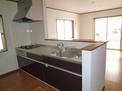 Same specifications photo (kitchen). System kitchen of the same specification