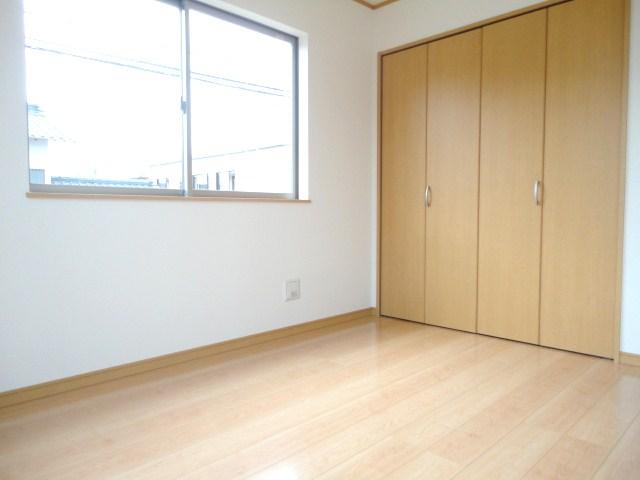 Same specifications photos (Other introspection)