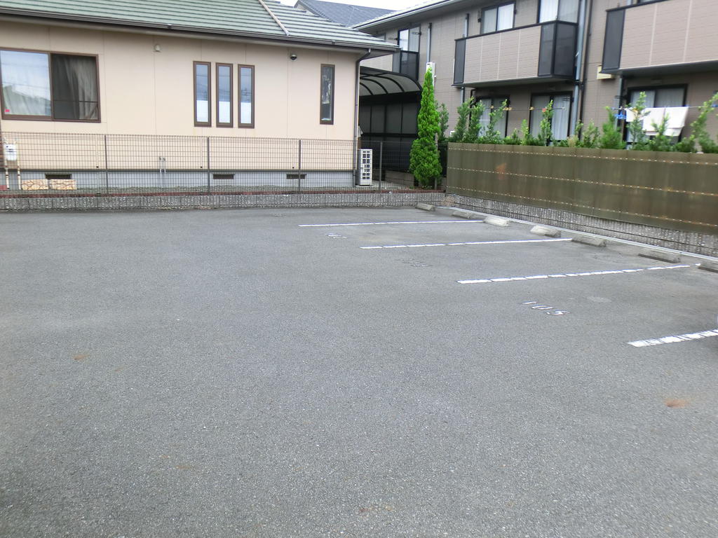 Parking lot