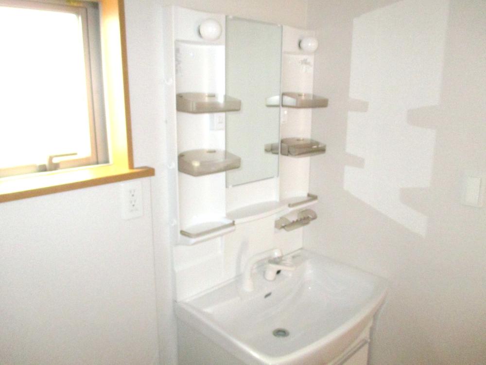 Same specifications photos (Other introspection)