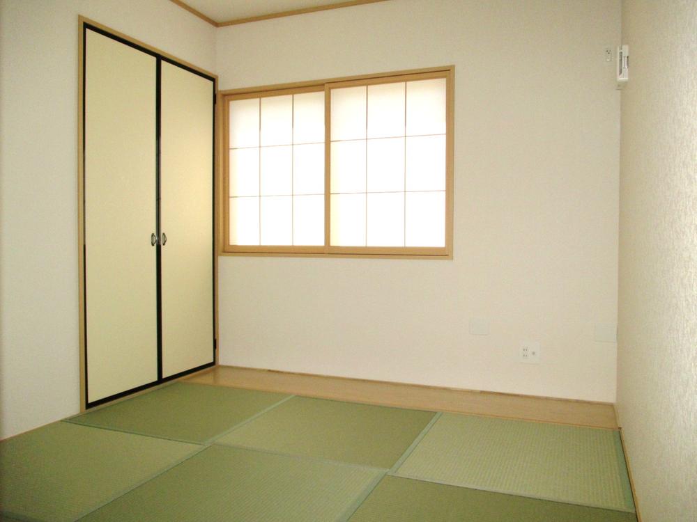 Same specifications photos (Other introspection)