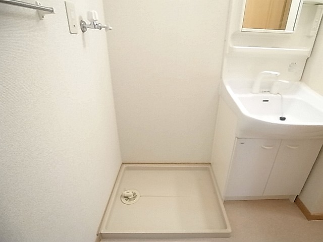 Washroom. The same image