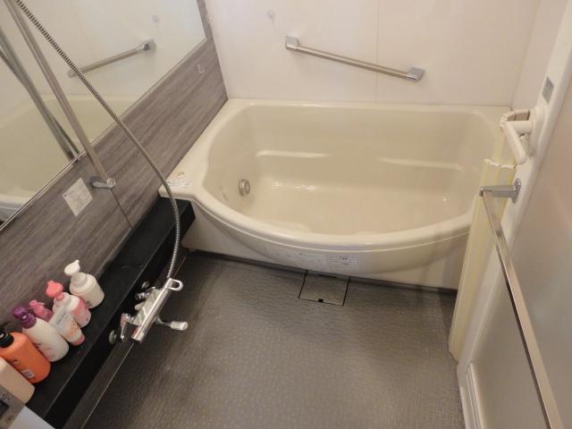 Bathroom. 1 tsubo bath