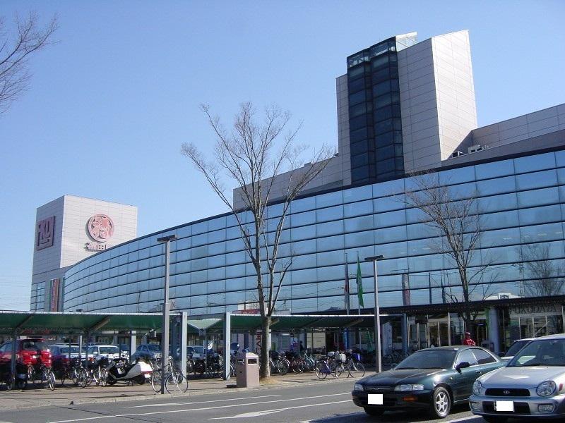 Shopping centre. Fukudaya 300m to Utsunomiya