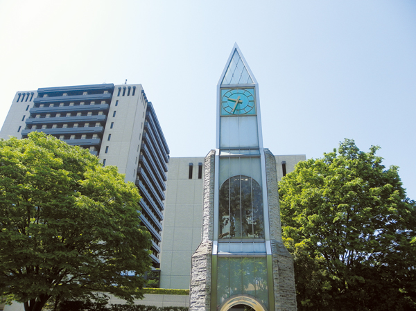 Surrounding environment. Utsunomiya City Hall (about 190m / 3-minute walk) window business hours ・ 8:30AM ~ 5:15 PM (Saturday, Sunday, public holiday, Except for the year-end and New Year holidays). Since the distance of the 3-minute walk, This is easy, such as procedures.