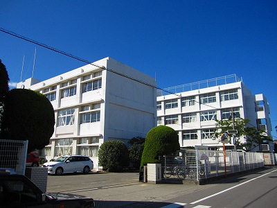Primary school. 1162m to Matsushige Municipal Matsushige elementary school (elementary school)