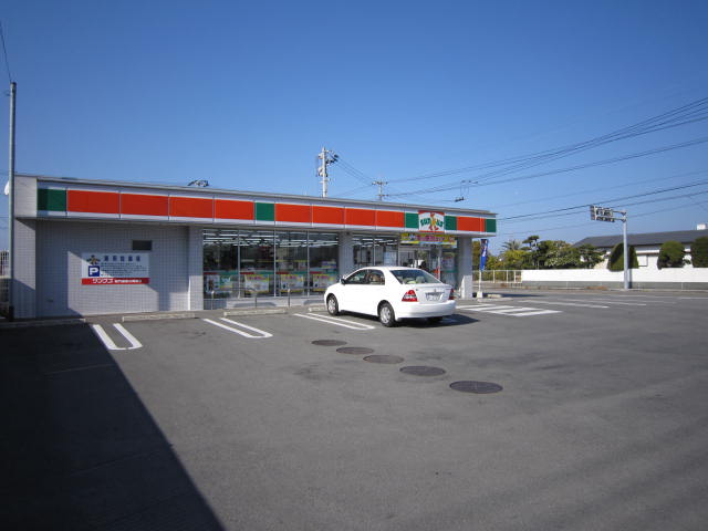 Convenience store. Thanks Naruto Undokoenmae 426m to the store (convenience store)