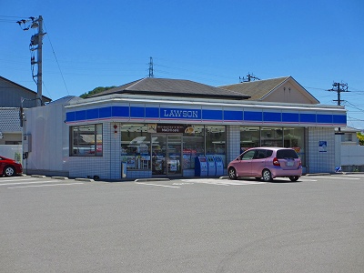Convenience store. 550m until Lawson Naruto Takashima store (convenience store)