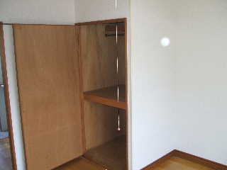 Other room space. With storage