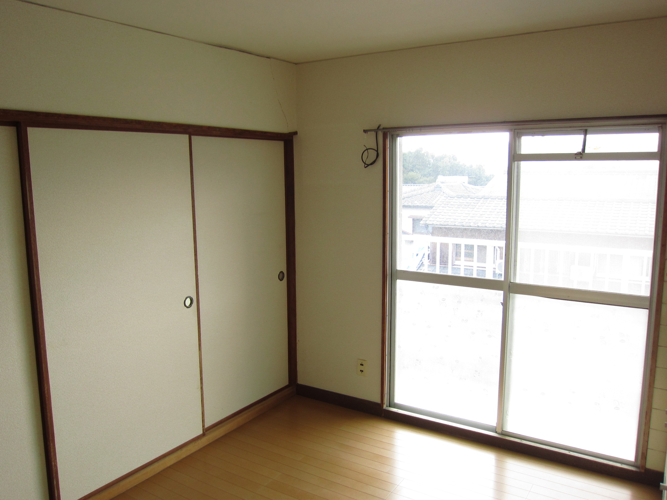 Living and room. We put in a balcony or Japanese-style room from DK!