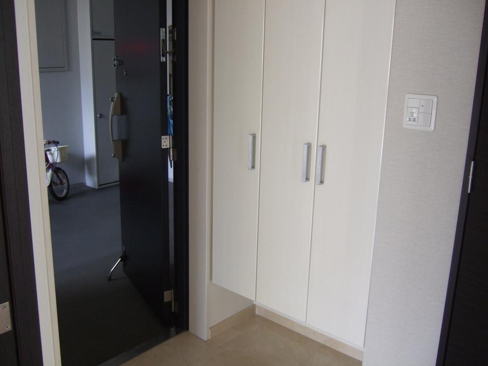 Receipt. Indoor (10 May 2013) Shooting