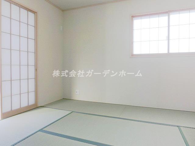 Model house photo.  ■ As nap space and playground for small children, Alsoese-style room, which can also be used as a guest room ■