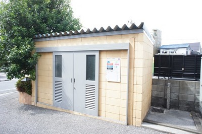 Other common areas. On-site waste station