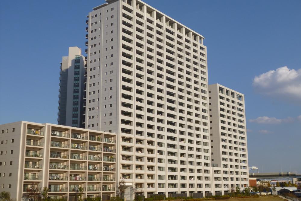 Local appearance photo