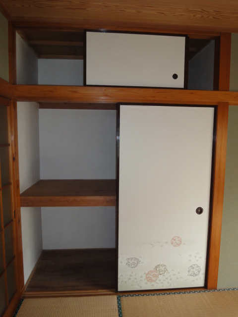 Receipt. Closet of Japanese-style ・ With upper closet