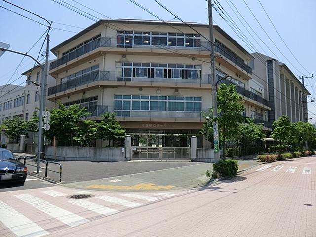 Junior high school. 481m to Adachi Ward first junior high school