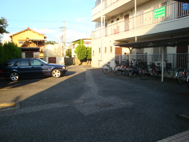 Parking lot