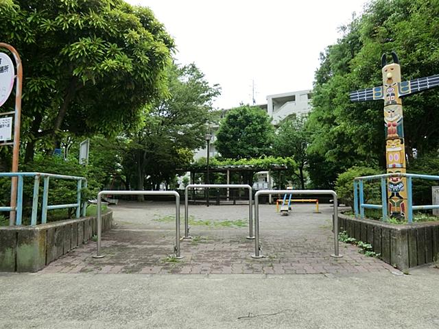 park. Hokima 210m until Yonchome children amusement