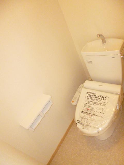 Toilet. It is a photograph of the other site of construction main per in the property construction