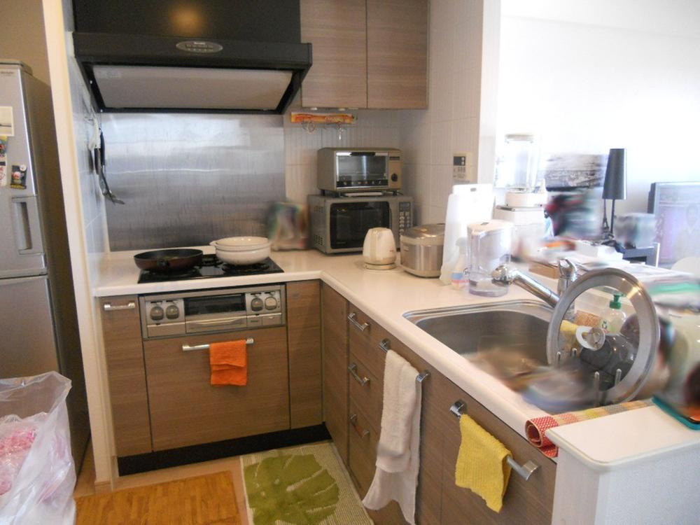 Kitchen. 2013 December shooting