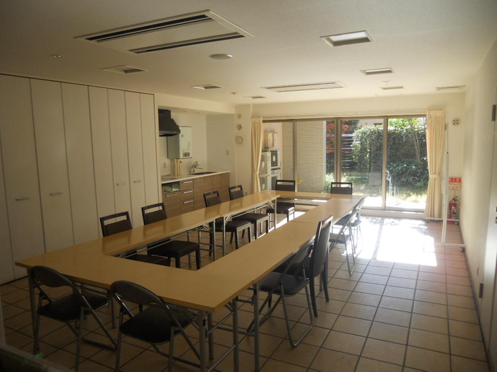 Other common areas. Common areas (kitchen studio)