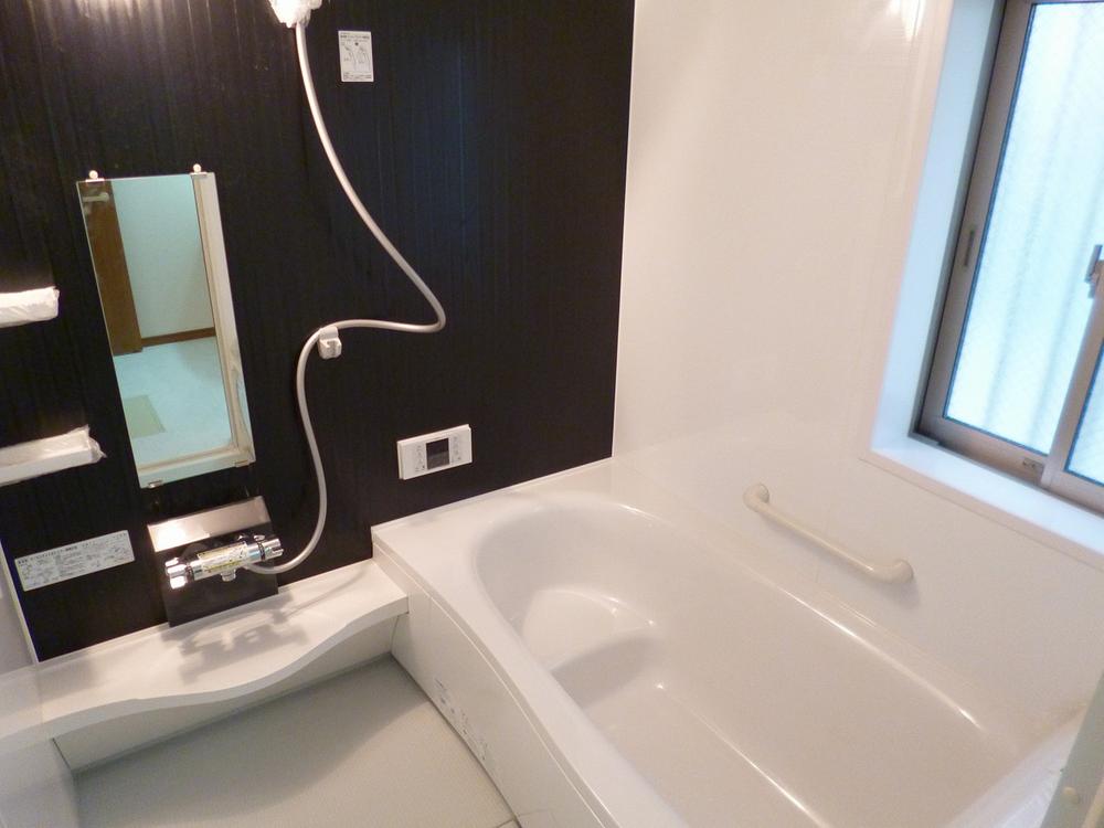 Bathroom. Indoor (11 May 2013) Shooting