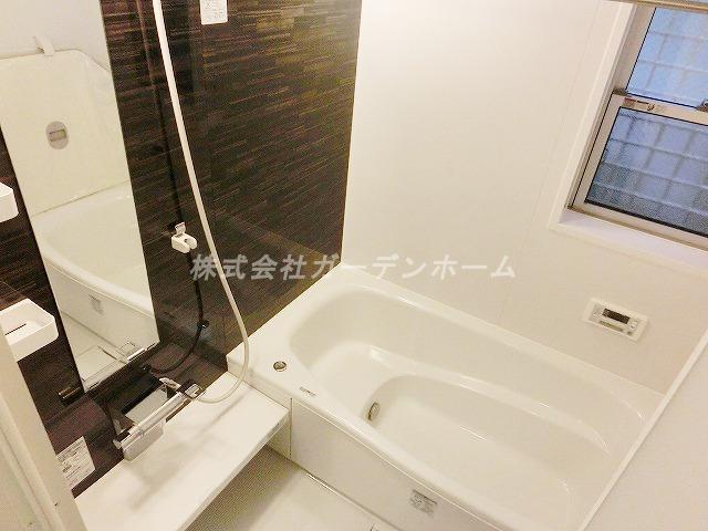 Bathroom.  ■ And stretch also foot, Hitotsubo bus that will heal the fatigue of the day ■ 