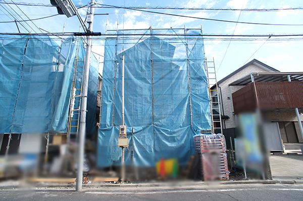 Local appearance photo. Local (12 May 2012) shooting Building 2