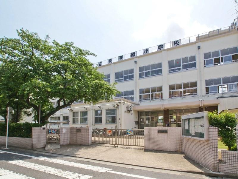 Primary school. 20m to the east, Kurihara elementary school
