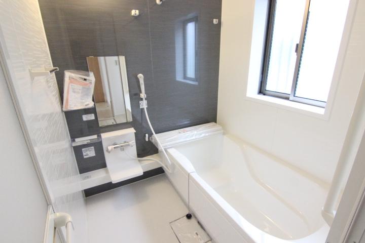 Bathroom. Example of construction  [The main direct sales sales]  Brokerage fees are not or Ri or hanging