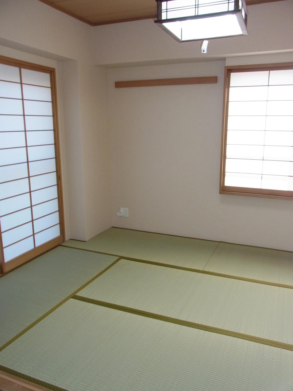 Non-living room. Indoor (11 May 2013) Shooting