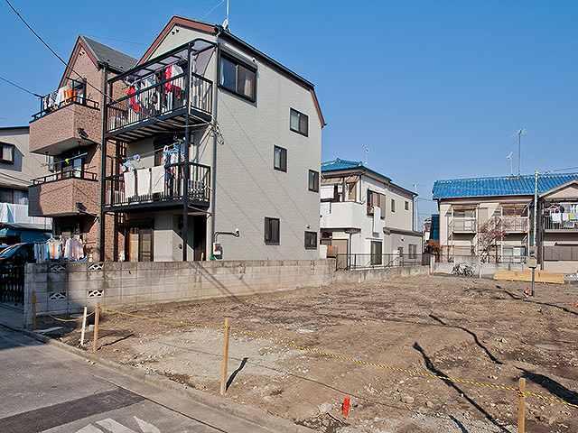 Local appearance photo. Local (12 May 2013) Shooting, C Building