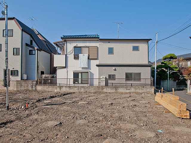 Local appearance photo. Local (12 May 2013) Shooting, A Building