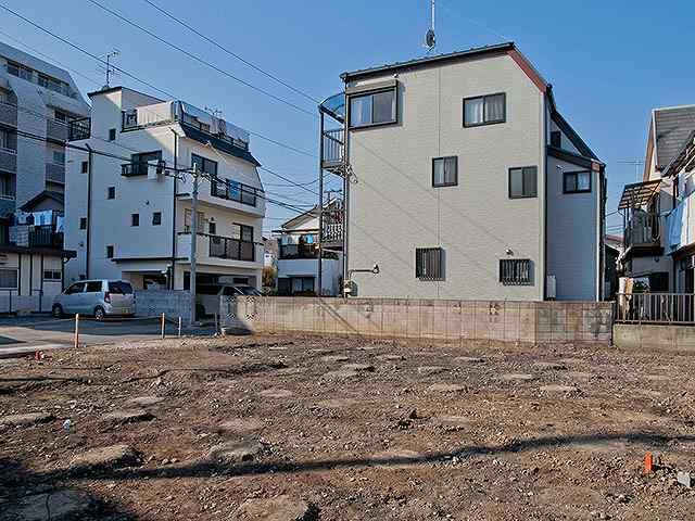 Local appearance photo. Local (12 May 2013) Shooting, C Building