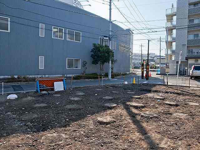 Local appearance photo. Local (12 May 2013) Shooting, D Building