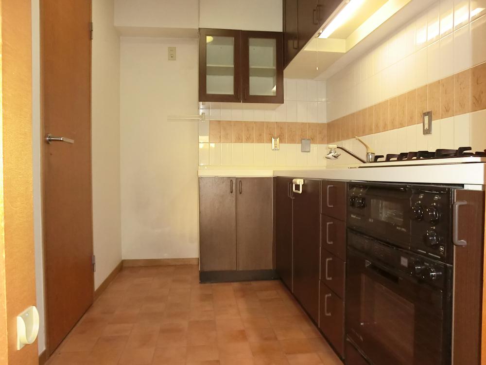 Kitchen. Easy-to-use 2WAY kitchen