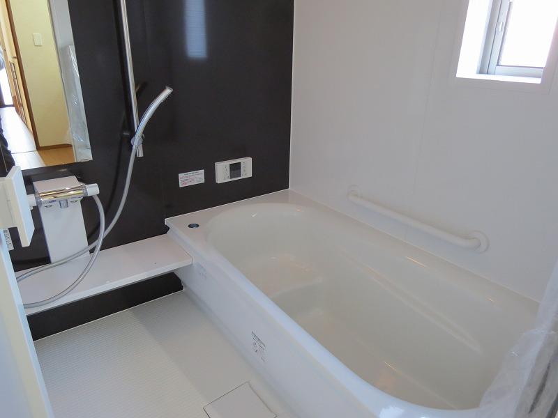 Bathroom. Building 2 bathroom