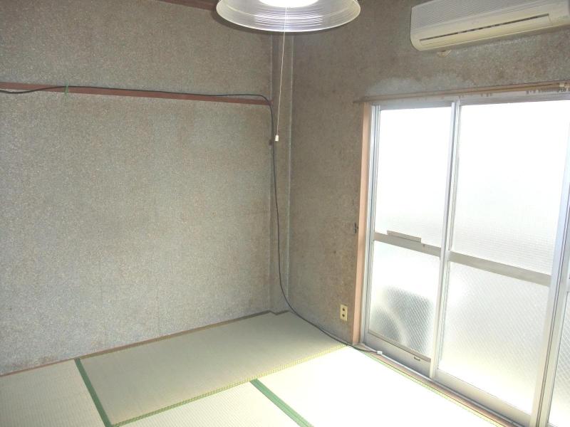 Other room space. Japanese style room