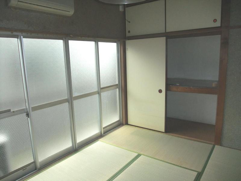 Other room space. Japanese style room