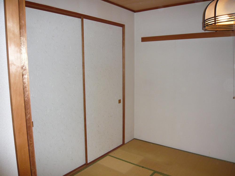 Non-living room. Indoor (12 May 2013) Shooting