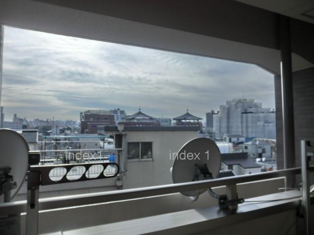 View photos from the dwelling unit. "Senjuohashi" is the station a 1-minute walk